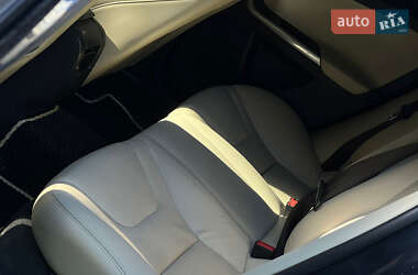Седан Volvo S60 2014 в 