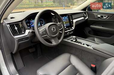 Седан Volvo S60 2024 в 