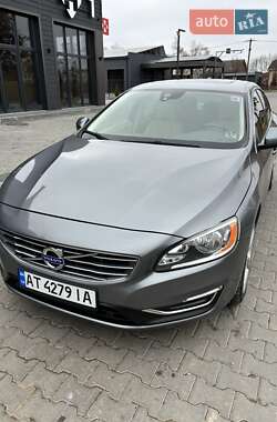 Седан Volvo S60 2015 в Івано-Франківську