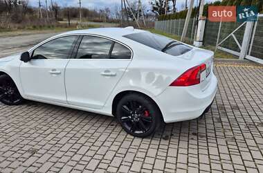 Седан Volvo S60 2013 в Львове