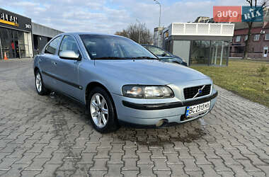 Седан Volvo S60 2001 в Червонограде