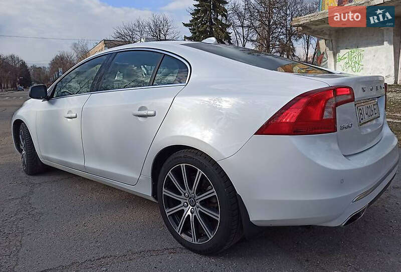 Седан Volvo S60 2016 в Луцьку