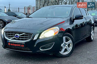 Седан Volvo S60 2012 в Білогородці