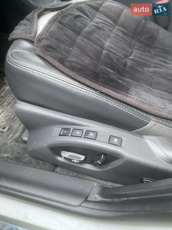 Седан Volvo S60 2014 в Львові фото 42 Седан Volvo S60 2014 в Львові