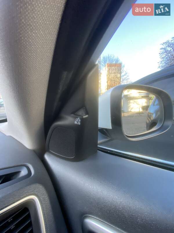 Седан Volvo S60 2014 в Львові фото 49 Седан Volvo S60 2014 в Львові