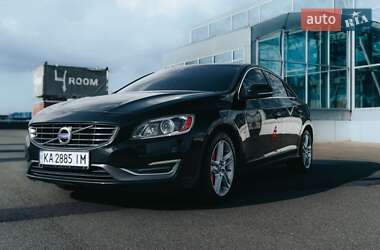 Седан Volvo S60 2014 в Києві