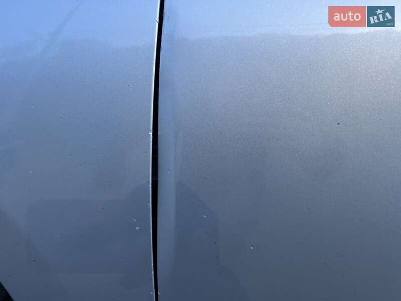 Седан Volvo S60 2016 в Киеве