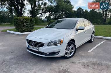 Седан Volvo S60 2014 в Ємільчиному