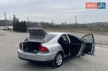 Седан Volvo S60 2005 в 