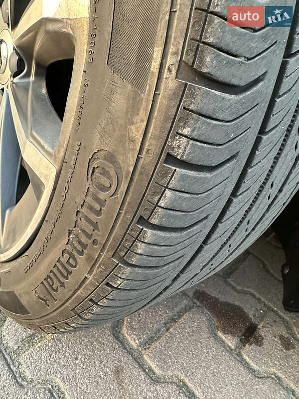 Седан Volvo S60 2021 в Полтаве