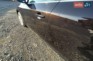 Седан Volvo S60 2012 в 