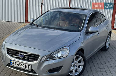 Седан Volvo S60 2011 в Коломые