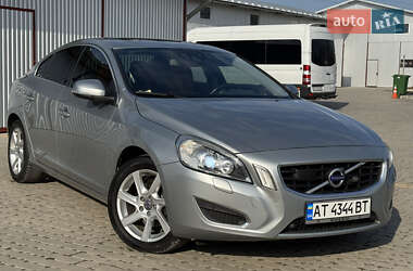 Седан Volvo S60 2011 в Коломые