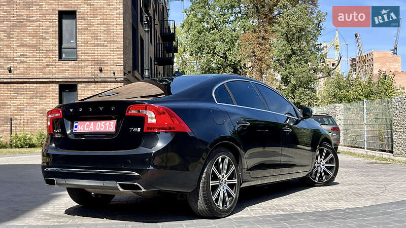 Седан Volvo S60 2016 в Ивано-Франковске