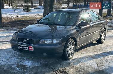 Седан Volvo S60 2002 в Киеве