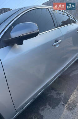 Седан Volvo S60 2011 в 