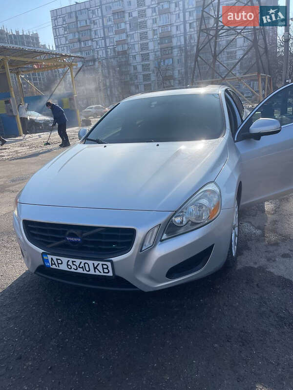 Volvo S60 2011