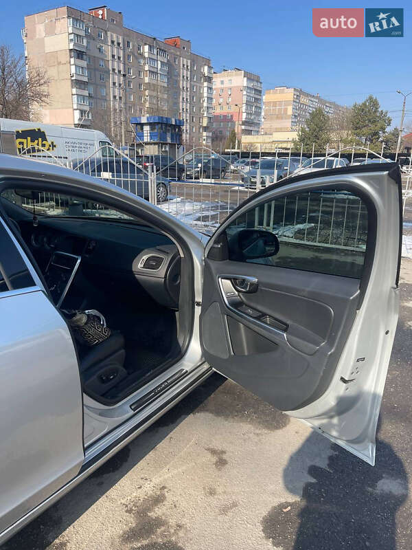 Седан Volvo S60 2011 в Запорожье фото 12 Седан Volvo S60 2011 в Запорожье