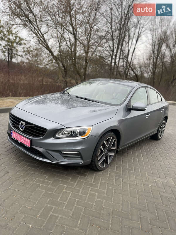 Volvo S60
