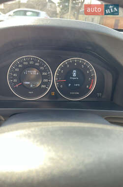 Седан Volvo S60 2011 в 