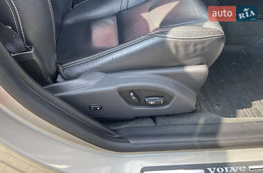 Седан Volvo S60 2014 в 
