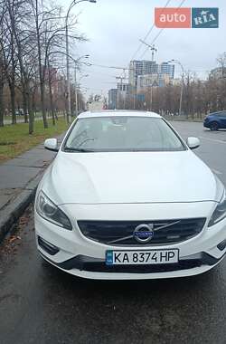 Седан Volvo S60 2014 в Киеве