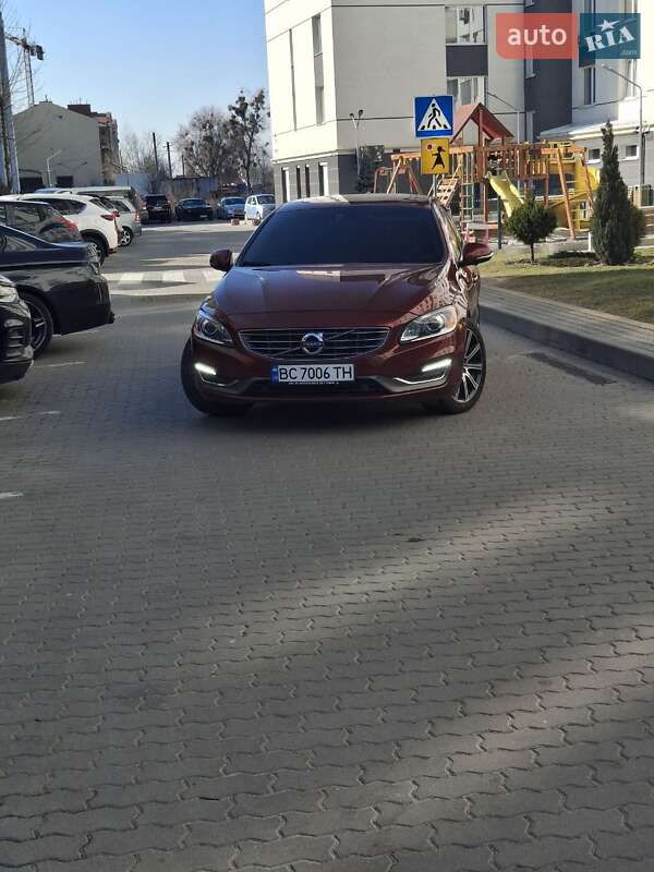 Volvo S60 2016