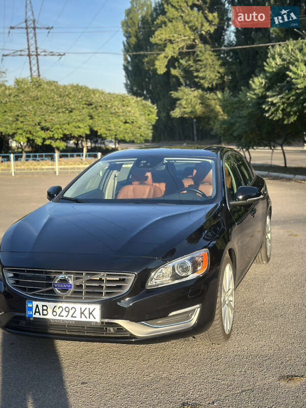 Седан Volvo S60 2017 в Виннице