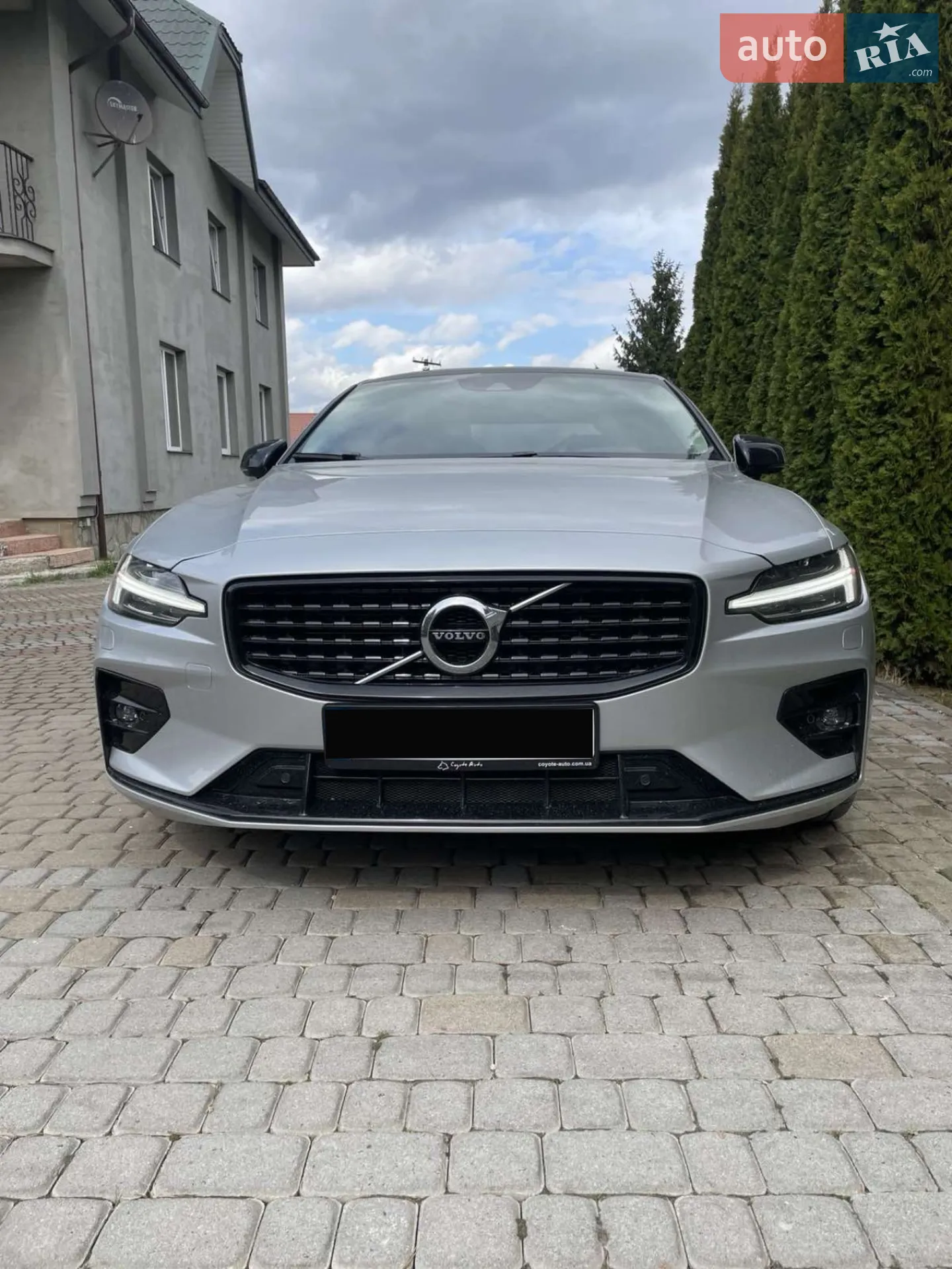 2022 Volvo S60 - мініатюра 8