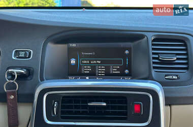 Седан Volvo S60 2013 в 