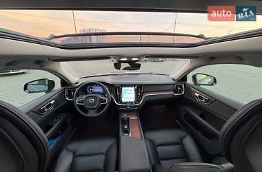 Седан Volvo S60 2023 в 