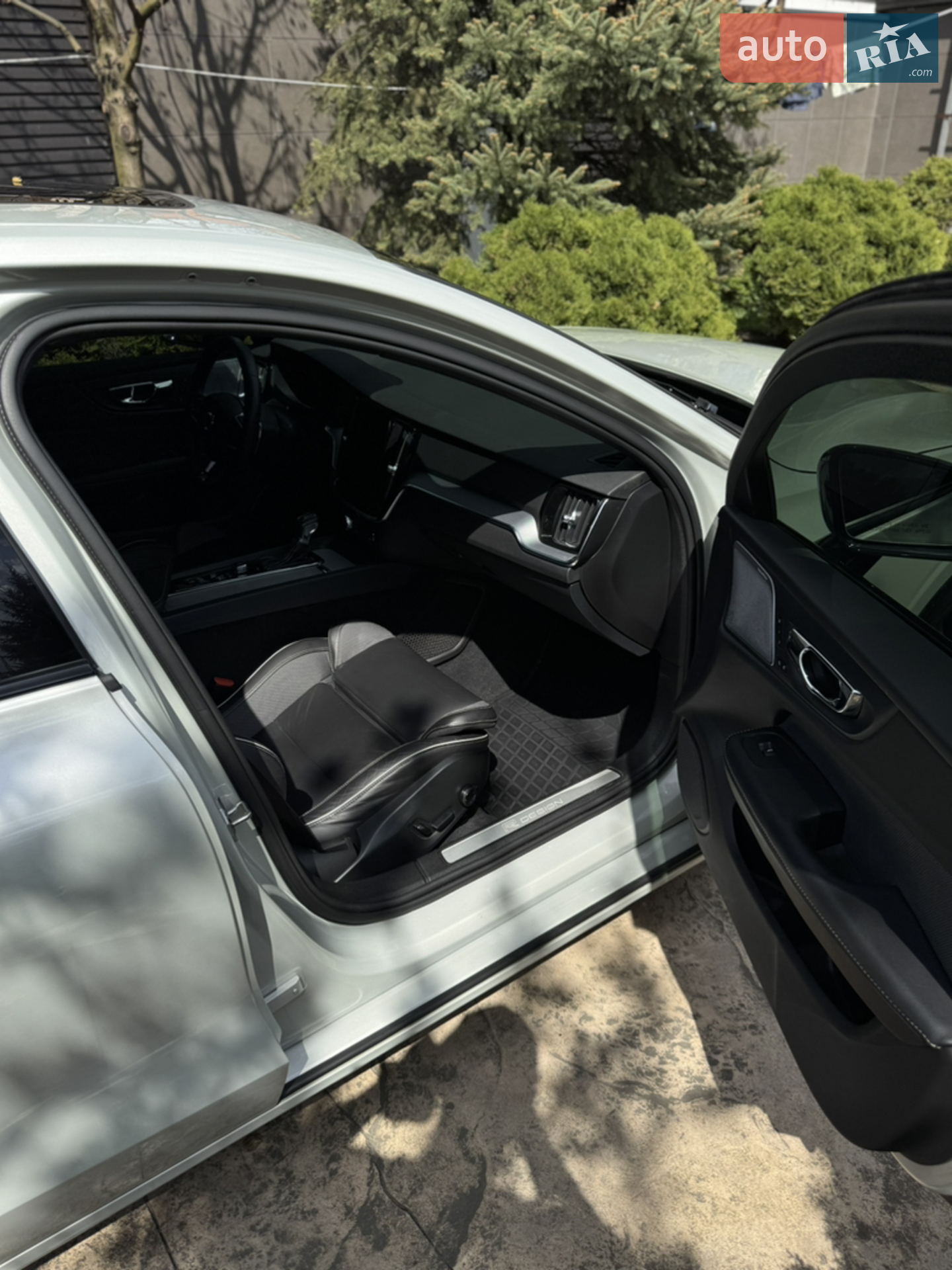 2019 Volvo S60 - мініатюра 14