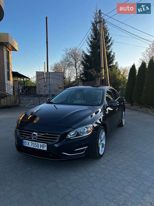Седан Volvo S60 2016 в Шепетовке