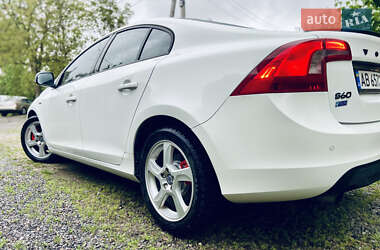 Седан Volvo S60 2011 в 