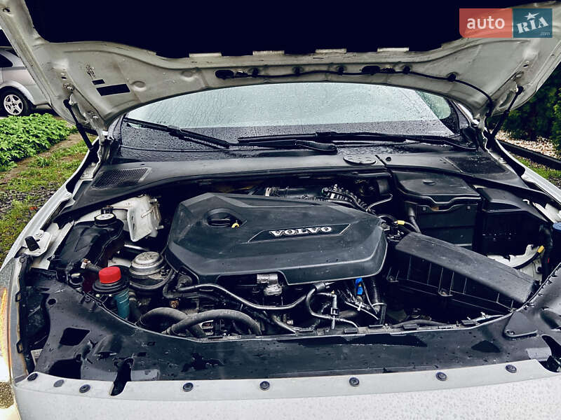 Седан Volvo S60 2011 в Виннице
