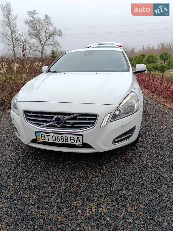 Volvo S60