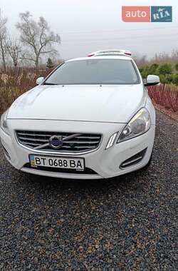 Седан Volvo S60 2012 в Киеве