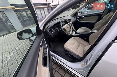 Седан Volvo S60 2016 в 