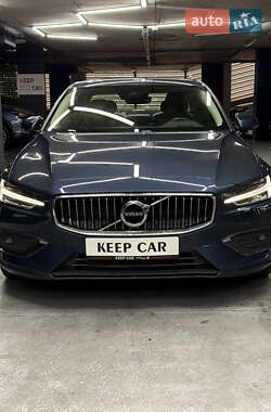 Седан Volvo S60 2020 в 