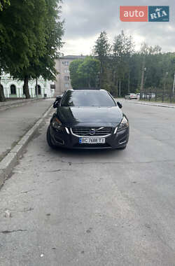 Седан Volvo S60 2010 в 