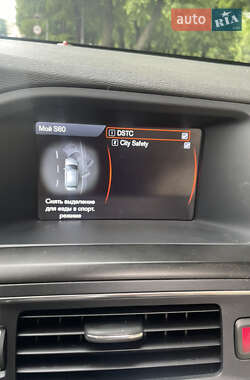 Седан Volvo S60 2010 в 
