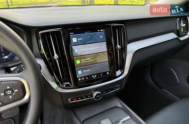 Седан Volvo S60 2024 в 