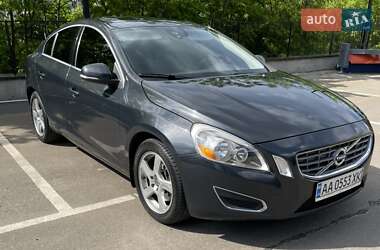 Седан Volvo S60 2011 в 