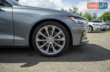 Седан Volvo S60 2021 в 