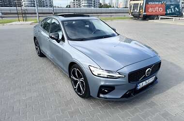 Седан Volvo S60 2023 в Києві