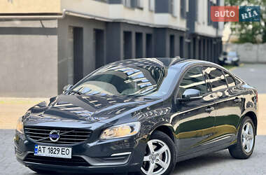 Седан Volvo S60 2014 в 