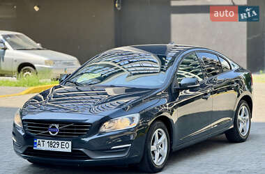 Седан Volvo S60 2014 в 
