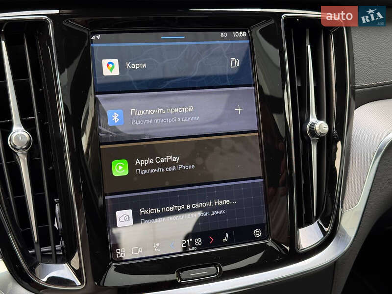 Седан Volvo S60 2023 в Киеве