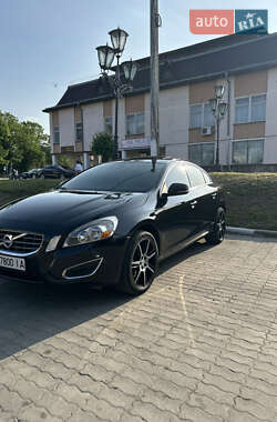 Седан Volvo S60 2012 в Ивано-Франковске