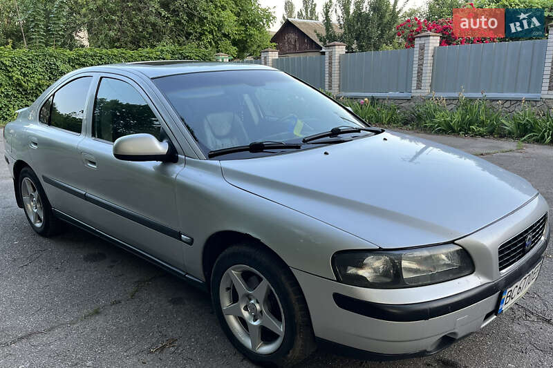 Седан Volvo S60 2002 в 